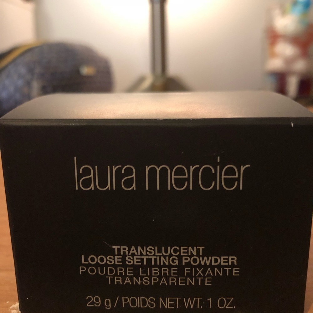 Laura Mercier Translucent Loose Setting Powder